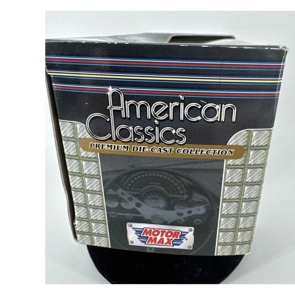 1955 Chevy 5100 Stepside Pickup 1:43 Scale Diecast Motor Max American Classics